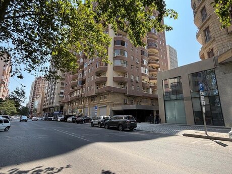 2 otaqlı mənzil, 60 m², 8 Noyabr: 235 000 ₼ 3