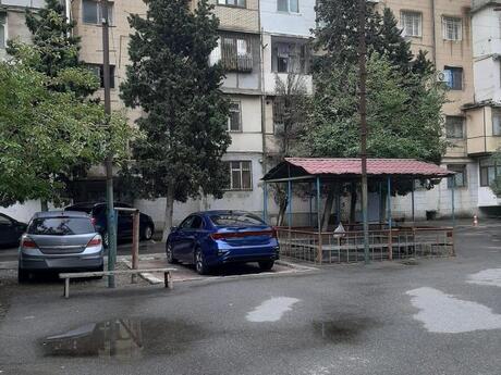 1 Qara Qarayev