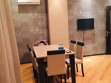 2 otaqlı yeni tikili - Nizami m. - 74 m²