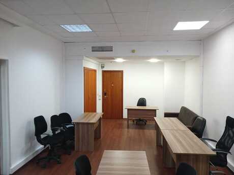 1-комн. офис - Насиминский  р. - 40 м²