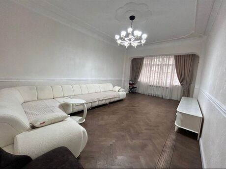 Elan №6375284 - Bakı, Nizami m., 3 otaqlı, 100 m², 2/10 mərtəbə