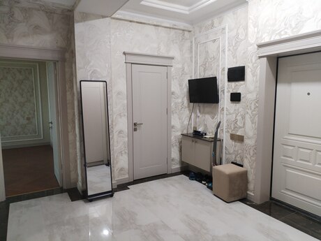 3 otaqlı mənzil, 102 m², Səbail: 308 000 ₼ 2
