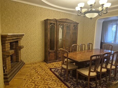 Объявление №6375447 - Баку, м. Гянджлик, 3-комн., 85 м², 2/4 этаж