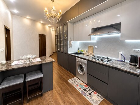 2-комнатная квартира, 96 м², İnşaatçılar: 265 000 ₼ 5