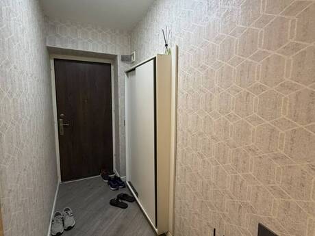 3 otaqlı köhnə tikili - İnşaatçılar m. - 60 m²