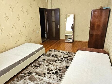 2-комн. новостройка - м. Ази Асланов - 72 м²