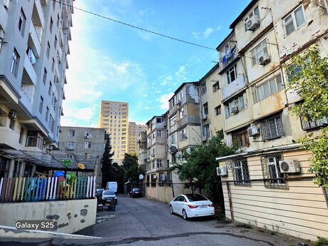 3 otaqlı mənzil, 80 m², İnşaatçılar: 180 000 ₼ 3
