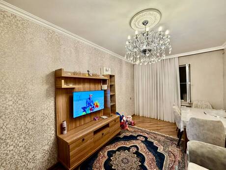 Elan №6375696 - Bakı, Yeni Günəşli q., 2 otaqlı, 60 m², 9/9 mərtəbə