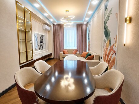 2-комн. новостройка - м. 20 января - 75 м²