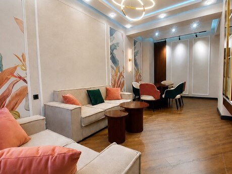 2-комн. новостройка - м. 20 января - 75 м²