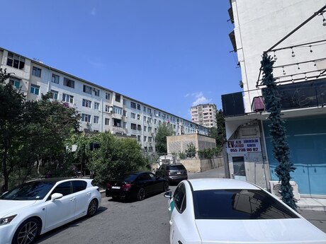Объявление №6375956 - Баку, м. Мемар Аджеми, 2-комн., 45 м², 2/5 этаж
