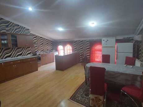 Elan №6375988 - Bakı, Nizami m., 4 otaqlı, 140 m², 7/7 mərtəbə