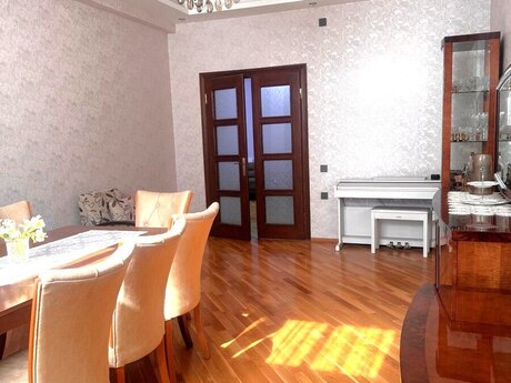 3 otaqlı mənzil, 125 m², Elmlər Akademiyası: 345 000 ₼ 3