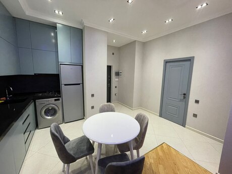 Elan №6376034 - Bakı, 8 Noyabr m., 2 otaqlı, 68 m², 3/14 mərtəbə