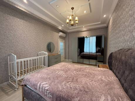 Kirayə 3 otaqlı mənzil, 135 m², Ağ şəhər: 1 800 ₼/ay 4
