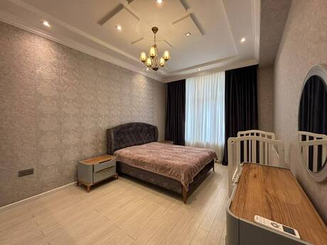 Kirayə 3 otaqlı mənzil, 135 m², Ağ şəhər: 1 800 ₼/ay 5