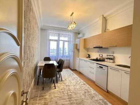 2 otaqlı mənzil, 120 m², Nərimanov: 340 000 ₼ 2