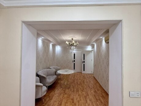 2 otaqlı köhnə tikili - İnşaatçılar m. - 62 m²