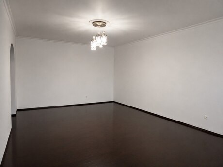2-room apartment for rent, 70 m², Nəsimi: 1 200 ₼/mo 2