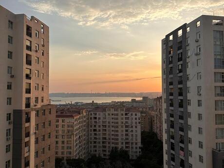 Объявление №6376135 - Баку, м. Ази Асланов, 2-комн., 79 м², 15/18 этаж