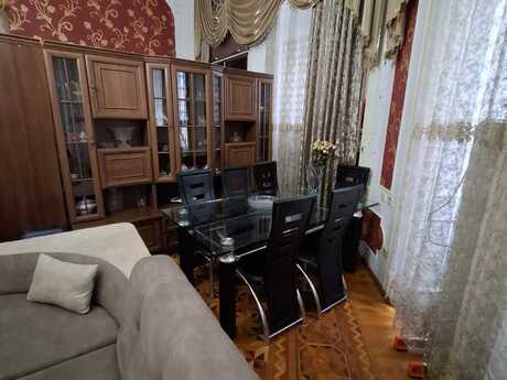 2 otaqlı mənzil, 65,5 m², 28 May: 260 000 ₼ 5