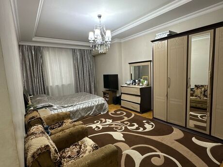3-room apartment, 150 m², Şah İsmayıl Xətai: 380 000 ₼ 5
