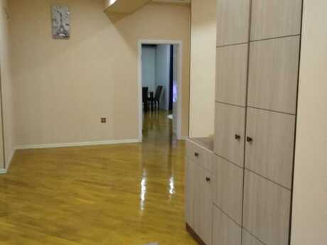 Kirayə 3 otaqlı mənzil, 130 m², Şah İsmayıl Xətai: 1 400 ₼/ay 5
