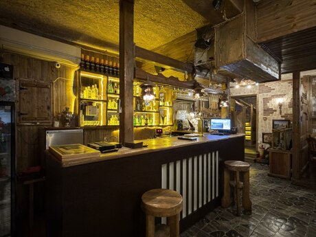 Elan №6376416 - Bakı, İnşaatçılar m., 200 m²