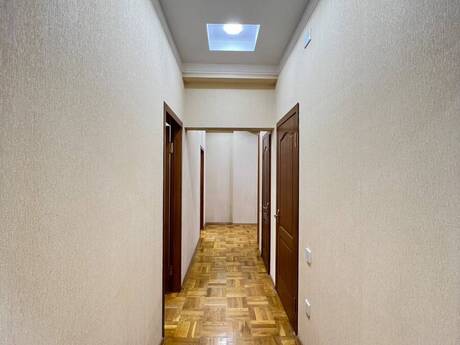 2-room apartment, 85 m², Həzi Aslanov: 204 000 ₼ 3