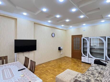 2-room apartment, 85 m², Həzi Aslanov: 204 000 ₼ 5
