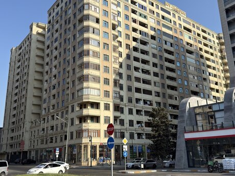 Elan №6376483 - Bakı, Qara Qarayev m., 3 otaqlı, 127 m², 12/16 mərtəbə