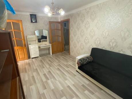 Elan №6376544 - Bakı, Neftçilər m., 2 otaqlı, 60 m², 2/5 mərtəbə