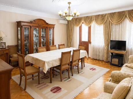 Объявление №6376584 - Баку, м. Кара Караев, 3-комн., 135 м², 3/5 этаж