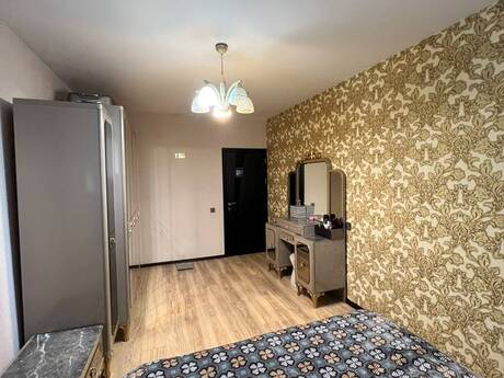 4-комн. вторичка - м. Халглар Достлугу - 110 м²