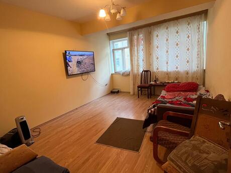 Elan №6376777 - Bakı, Yeni Yasamal q., 2 otaqlı, 76 m², 6/9 mərtəbə