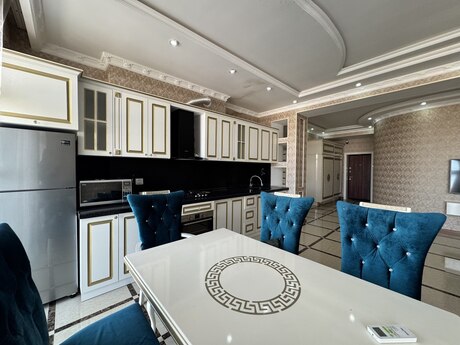 Kirayə 3 otaqlı mənzil, 152 m², Nərimanov: 1 300 ₼/ay 4
