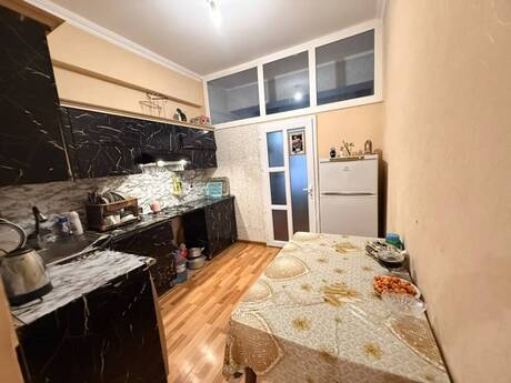 3-комн. новостройка - м. Ахмедлы - 94 м²