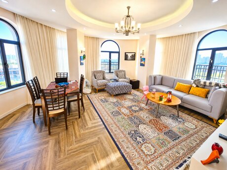 Elan №6376812 - Bakı, Nizami m., 4 otaqlı, 140 m², 10/10 mərtəbə
