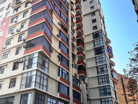 3 rooms · 210 m² · floor 17/18, Elmlər Akademiyası