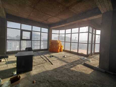 3-room apartment, 210 m², Elmlər Akademiyası: 630 000 ₼ 2