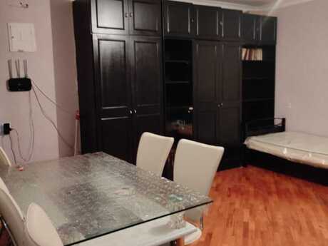 Elan №6376876 - Bakı, Elmlər Akademiyası m., 1 otaqlı, 50 m², 2/5 mərtəbə