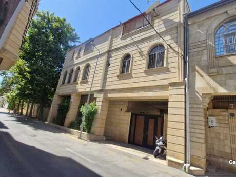 Elan №6376891 - Bakı, Gənclik m., 15 otaqlı, 440 m²
