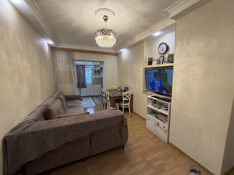 Elan №6376934 - Bakı, İnşaatçılar m., 2 otaqlı, 50 m², 7/9 mərtəbə