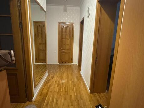 Elan №6376959 - Bakı, 28 May m., 3 otaqlı, 76 m², 2/5 mərtəbə