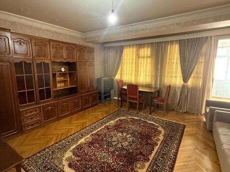 Объявление №6376999 - Баку, м. 20 января, 4-комн., 130 м², 6/9 этаж