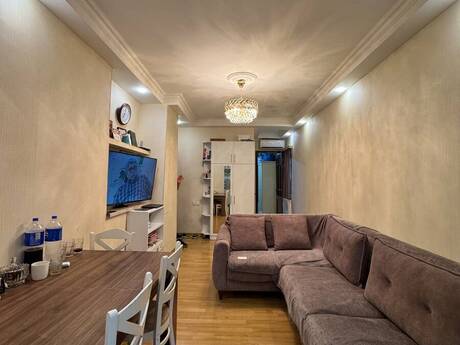 2 otaqlı köhnə tikili - Yeni Yasamal q. - 40 m²