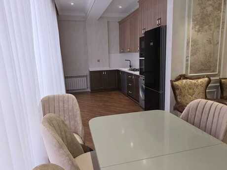 Kirayə 3 otaqlı mənzil, 110 m², Nəriman Nərimanov: 1 200 ₼/ay 4