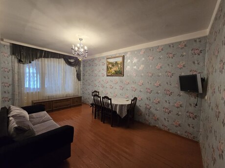 Elan №6377200 - Bakı, Köhnə Günəşli q., 3 otaqlı, 80 m², 1/10 mərtəbə