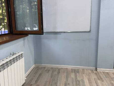 1-комн. офис - м. Насими - 30 м²