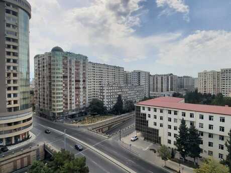 1 rooms · 50 m² · floor 9/9, Gənclik